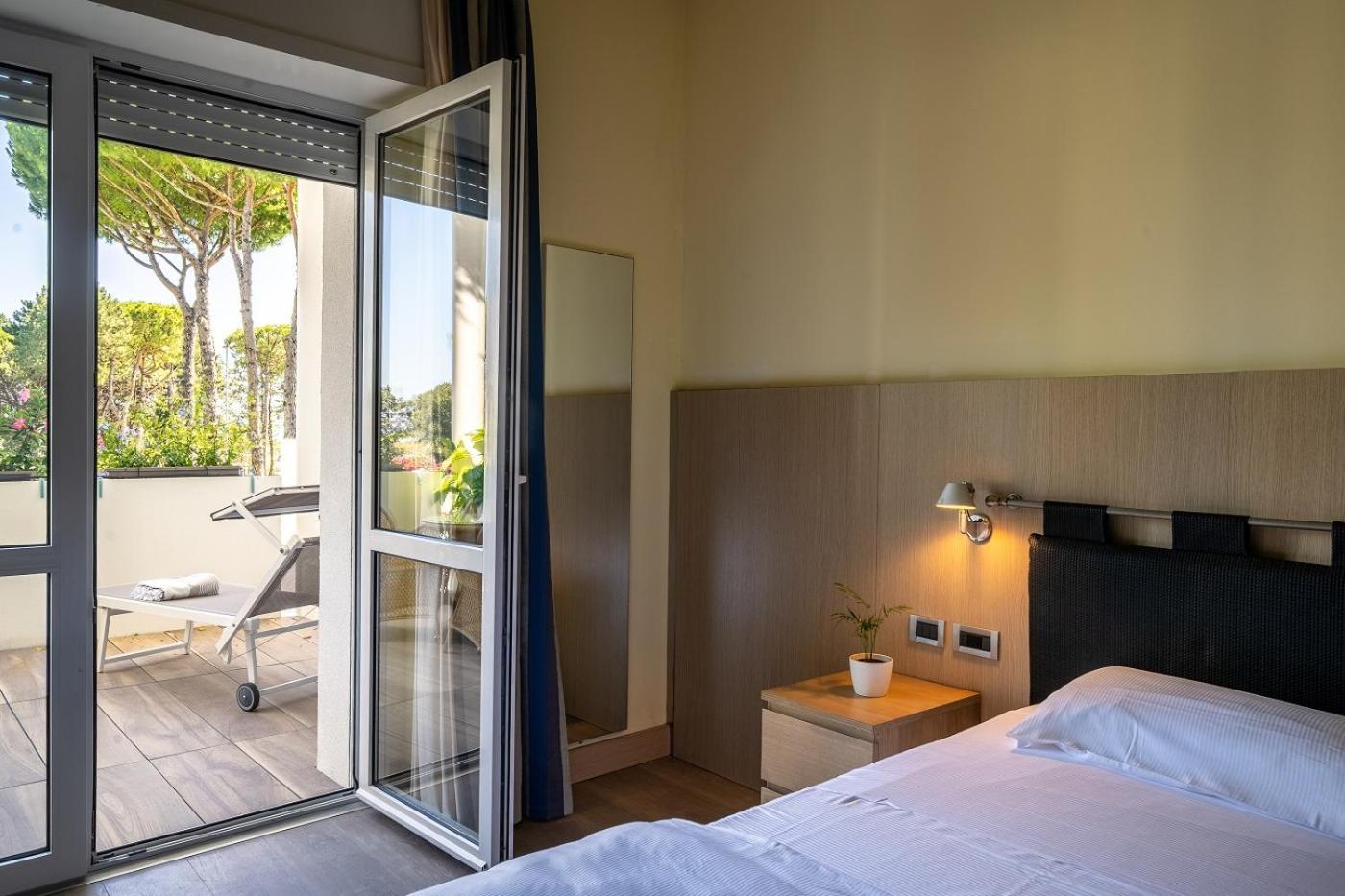 Il Tridente Hotel ビビオーネ エクステリア 写真