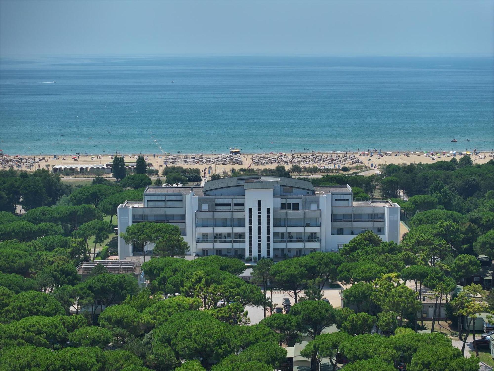 Il Tridente Hotel ビビオーネ エクステリア 写真