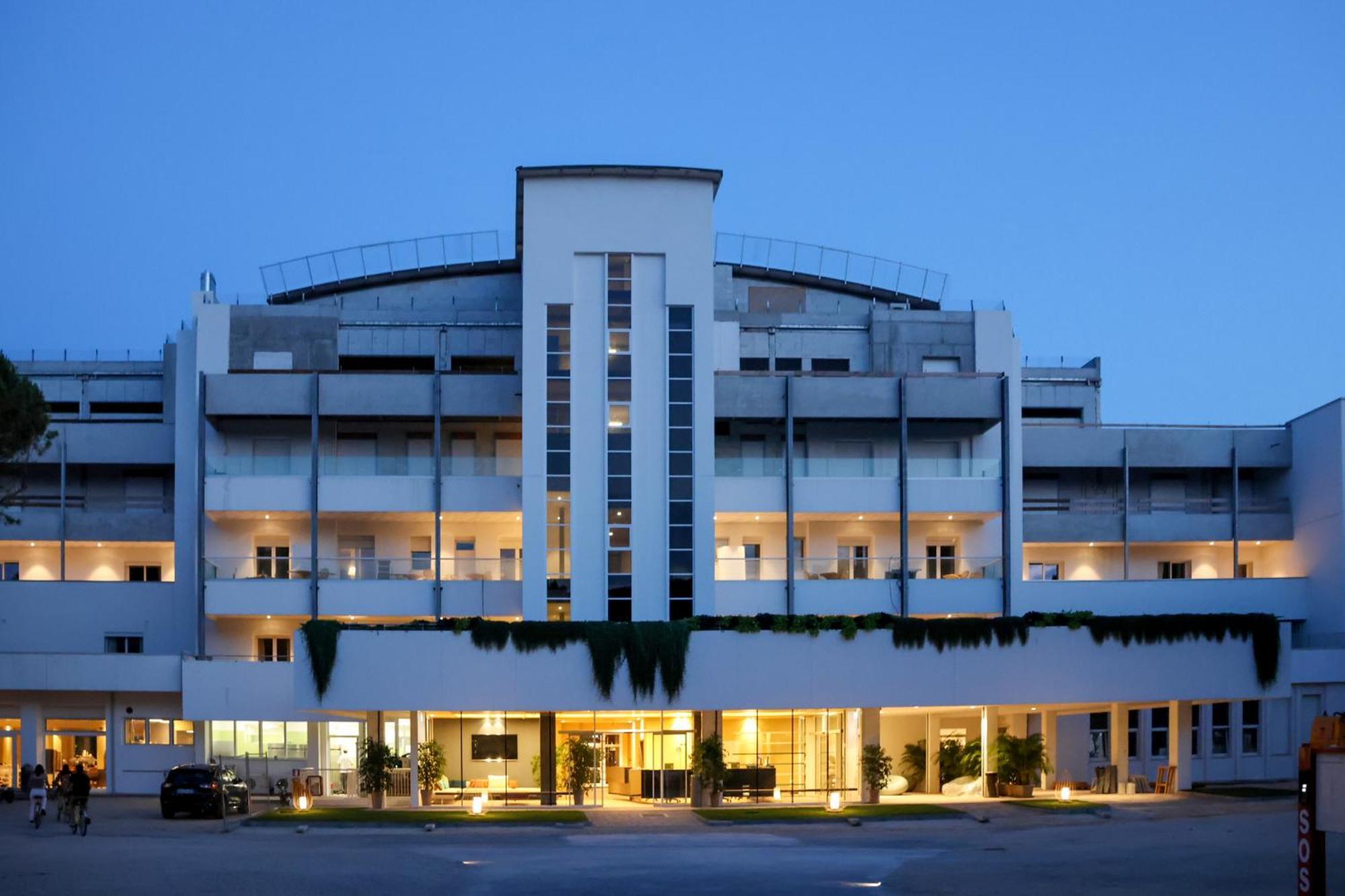 Il Tridente Hotel ビビオーネ エクステリア 写真